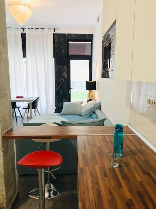 Nuevo Y Confortable Apartamento En Vista Alegre Madrid Eksteriør billede