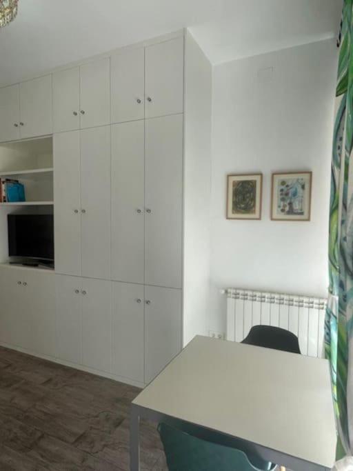 Nuevo Y Confortable Apartamento En Vista Alegre Madrid Eksteriør billede